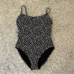 Gap Swimsuit NWOT
